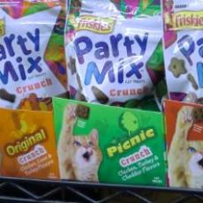 friskies_party_mix_range